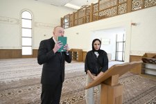 Президент Ильхам Алиев и Первая леди Мехрибан Алиева приняли участие в открытии мечети в селе Дашалты Шушинского района (ФОТО/ВИДЕО)