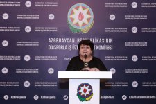 В Государственном комитете по работе с диаспорой отмечена 102-я годовщина со дня рождения общенационального лидера Гейдара Алиева (ФОТО)
