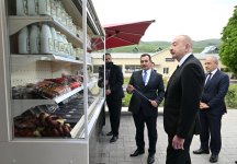 Президент Ильхам Алиев принял участие в открытии животноводческого комплекса ООО Крестьянско-фермерское хозяйство Qoç Ət на территории села Ханабад Ходжалинского района (ФОТО/ВИДЕО)