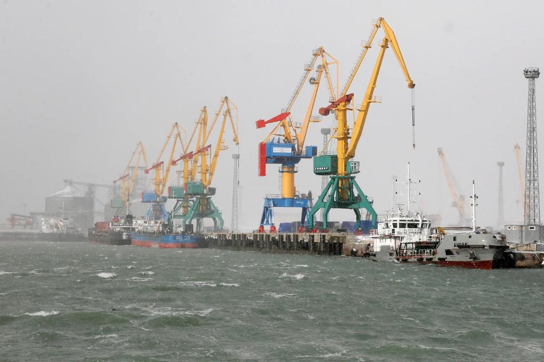 Kazakhstan sees increase in container transportation via ports
