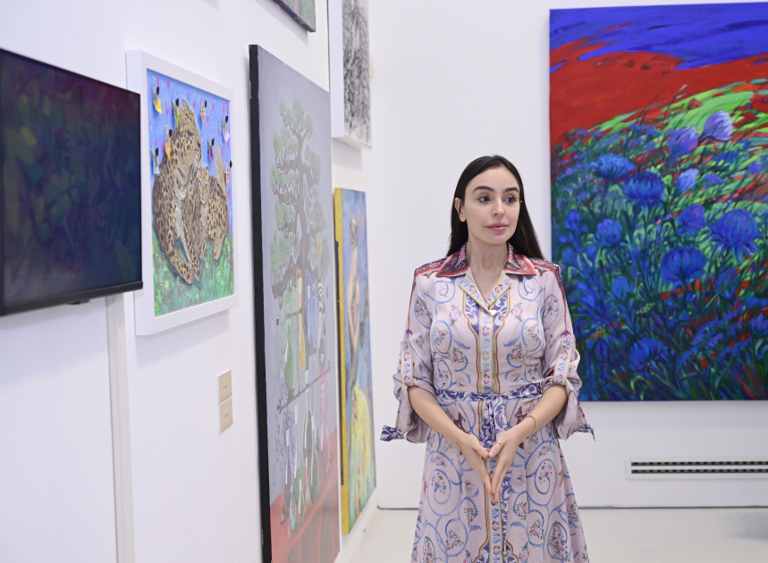Вице-президент Фонда Гейдара Алиева Лейла Алиева и Арзу Алиева приняли участие в открытии выставки МАМА "Мать-природа" в Риме (ФОТО)