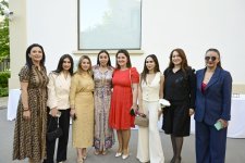 Вице-президент Фонда Гейдара Алиева Лейла Алиева и Арзу Алиева приняли участие в открытии выставки МАМА "Мать-природа" в Риме (ФОТО)