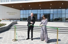 Президент Ильхам Алиев и Первая леди Мехрибан Алиева приняли участие в открытии Агдамского центра мугама (ФОТО/ВИДЕО)
