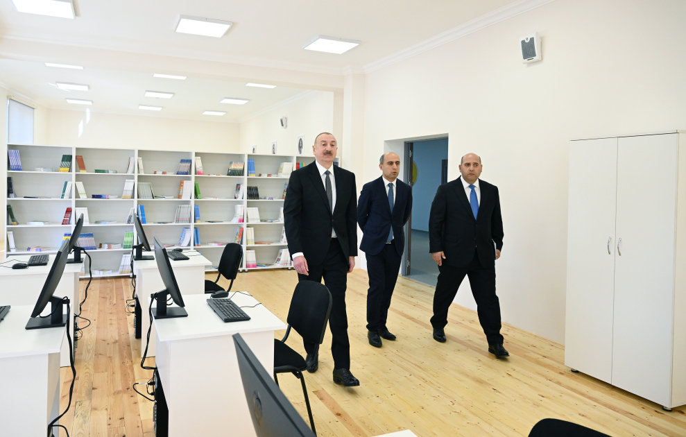 Президент Ильхам Алиев принял участие в открытии здания Кенгерлинской сельской полной средней школы в Агдамском районе (ФОТО)