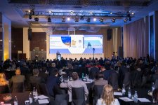 В Баку начал работу Авиационный энергетический форум IATA (ФОТО)