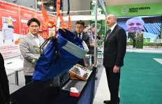 Президент Ильхам Алиев ознакомился с выставками InterFood Azerbaijan и Caspian Agro (ФОТО)