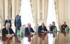 Президент Азербайджана Ильхам Алиев принял министра национальной обороны Турции (ФОТО/ВИДЕО)