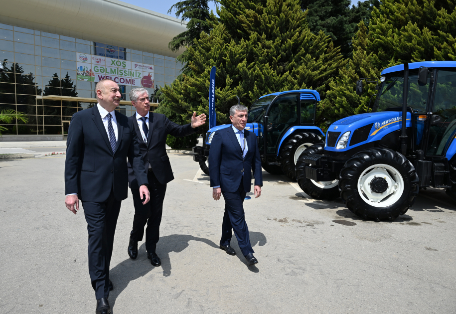 Президент Ильхам Алиев ознакомился с выставками InterFood Azerbaijan и Caspian Agro (ФОТО)