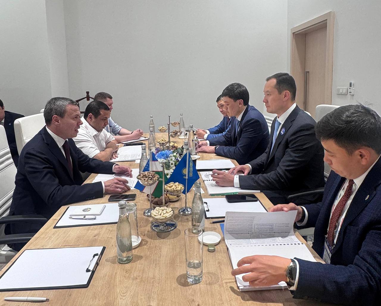 QazaqGaz, Uztransgaz debate long-term gas transit cooperation