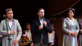 Искусство макома Узбекистана представлено в Баку (ФОТО)