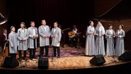 Искусство макома Узбекистана представлено в Баку (ФОТО)