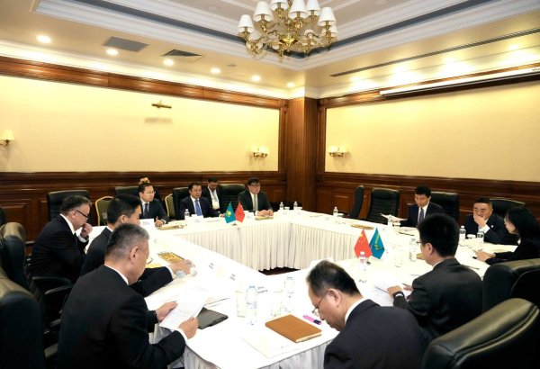 Kazakhstan, China boost transport links with new river and air corridors