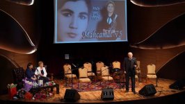 Еще не поздно… Погружаясь в мир поэтического искусства Махджамал Бабаевой (ФОТО)