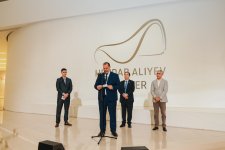 В Центре Гейдара Алиева состоялось открытие выставки бразильского художника Луиса де Соузы (ФОТО/ВИДЕО)