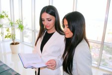 Xalq Bank представил золотое созвездие поэзии Южного Азербайджана - объединяя эпохи, голоса и сердца (ФОТО)