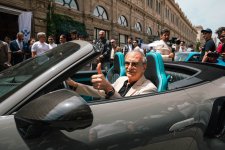 Автомобильная федерация Азербайджана организовала выставку скоростных автомобилей (ФОТО)