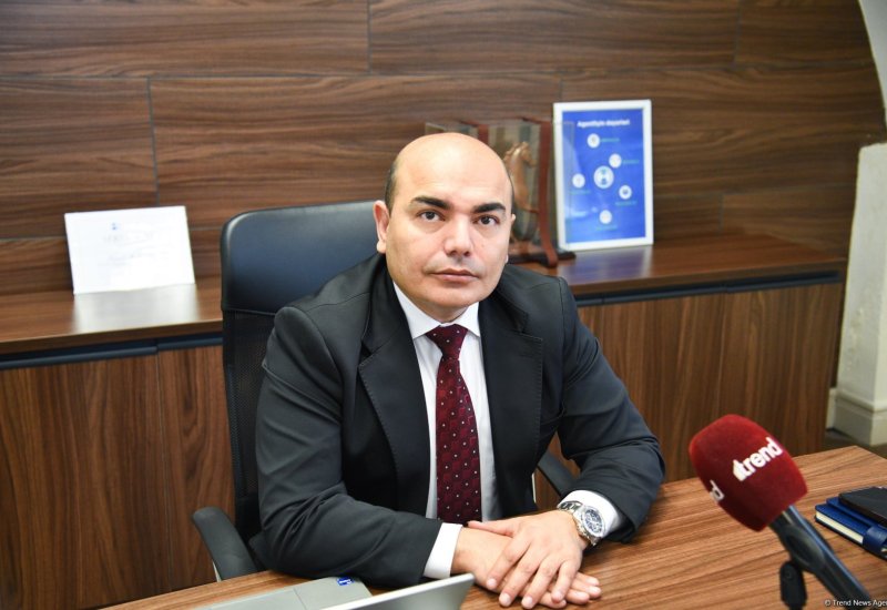 В 2024 г. объем финансирования расходов Фонда ОМС составил около 2 млрд манатов - Рамиль Мухтарзаде (Интервью)