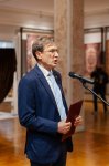 Впервые в Молдове состоялось открытие выставки ковров ОАО «Азерхалча» под названием «Гармония красоты. Непреходящая изысканность азербайджанских ковров» (ФОТО)