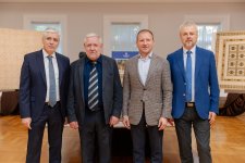 Впервые в Молдове состоялось открытие выставки ковров ОАО «Азерхалча» под названием «Гармония красоты. Непреходящая изысканность азербайджанских ковров» (ФОТО)
