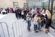 День открытых дней в азербайджанском музее вызвал большой ажиотаж (ФОТО)