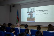 День открытых дней в азербайджанском музее вызвал большой ажиотаж (ФОТО)