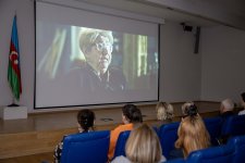 День открытых дней в азербайджанском музее вызвал большой ажиотаж (ФОТО)