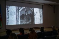 День открытых дней в азербайджанском музее вызвал большой ажиотаж (ФОТО)