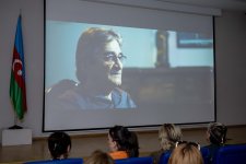 День открытых дней в азербайджанском музее вызвал большой ажиотаж (ФОТО)