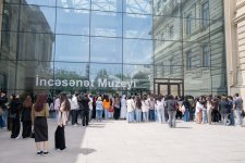 День открытых дней в азербайджанском музее вызвал большой ажиотаж (ФОТО)