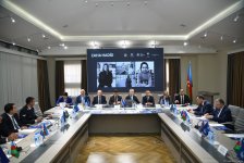 В Центре социальных исследований состоялась конференция по жилищной инфраструктуре Баку (ФОТО)