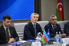 В Центре социальных исследований состоялась конференция по жилищной инфраструктуре Баку (ФОТО)