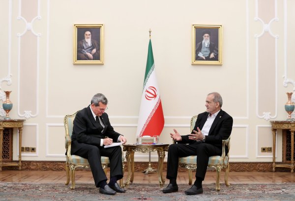 Iran's Pezeshkian figures main terms contributing to relations with Turkmenistan