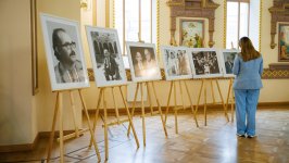 В Киеве отметили 85-летие со дня рождения видного азербайджанского поэта, переводчика украинской литературы Аббаса Абдуллы  (ФОТО)
