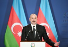 Президент Ильхам Алиев и премьер-министр Виктор Орбан выступили с заявлениями для прессы (ФОТО)