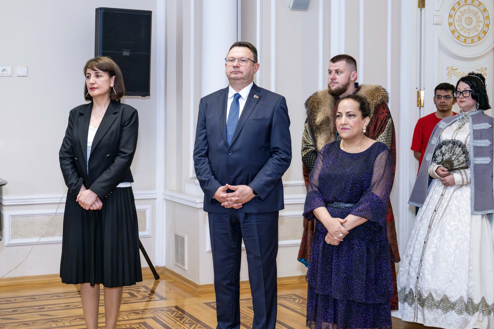 Из Беларуси в Азербайджан с любовью: Несвиж - наследие мировой культуры  (ФОТО)