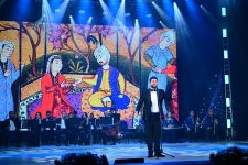 В Таджикистане проходят Дни культуры Азербайджана:  красочная выставка и гала-концерт (ФОТО)