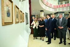В Таджикистане проходят Дни культуры Азербайджана:  красочная выставка и гала-концерт (ФОТО)