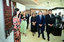 В Таджикистане проходят Дни культуры Азербайджана:  красочная выставка и гала-концерт (ФОТО)