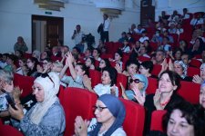 В Таджикистане проходят Дни культуры Азербайджана:  красочная выставка и гала-концерт (ФОТО)