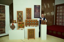 В Таджикистане проходят Дни культуры Азербайджана:  красочная выставка и гала-концерт (ФОТО)