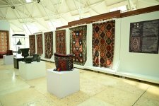 В Таджикистане проходят Дни культуры Азербайджана:  красочная выставка и гала-концерт (ФОТО)