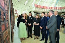 В Таджикистане проходят Дни культуры Азербайджана:  красочная выставка и гала-концерт (ФОТО)