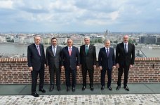 President Ilham Aliyev attends official luncheon in honor of OTS heads of state and government in Budapest (PHOTO/VIDEO)