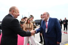 Завершился рабочий визит Президента Ильхама Алиева в Венгрию (ФОТО)
