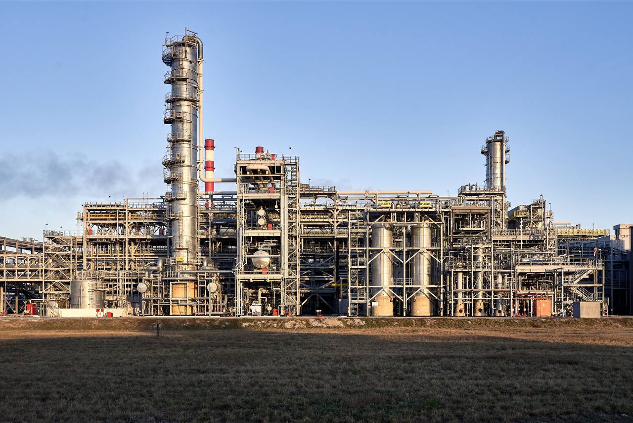 Kazakhstan’s Pavlodar refinery temporarily halts its operations for scheduled maintenance