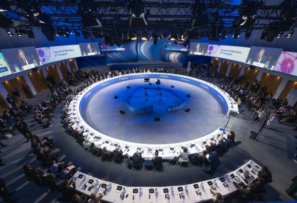 Azerbaijan assumes presidency of International Transport Forum Summit (PHOTO)