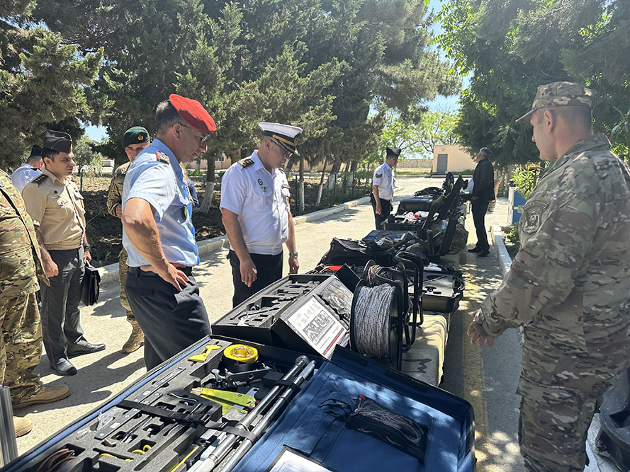 В рамках военного сотрудничества в Баку состоялись встречи с делегацией НАТО (ФОТО)
