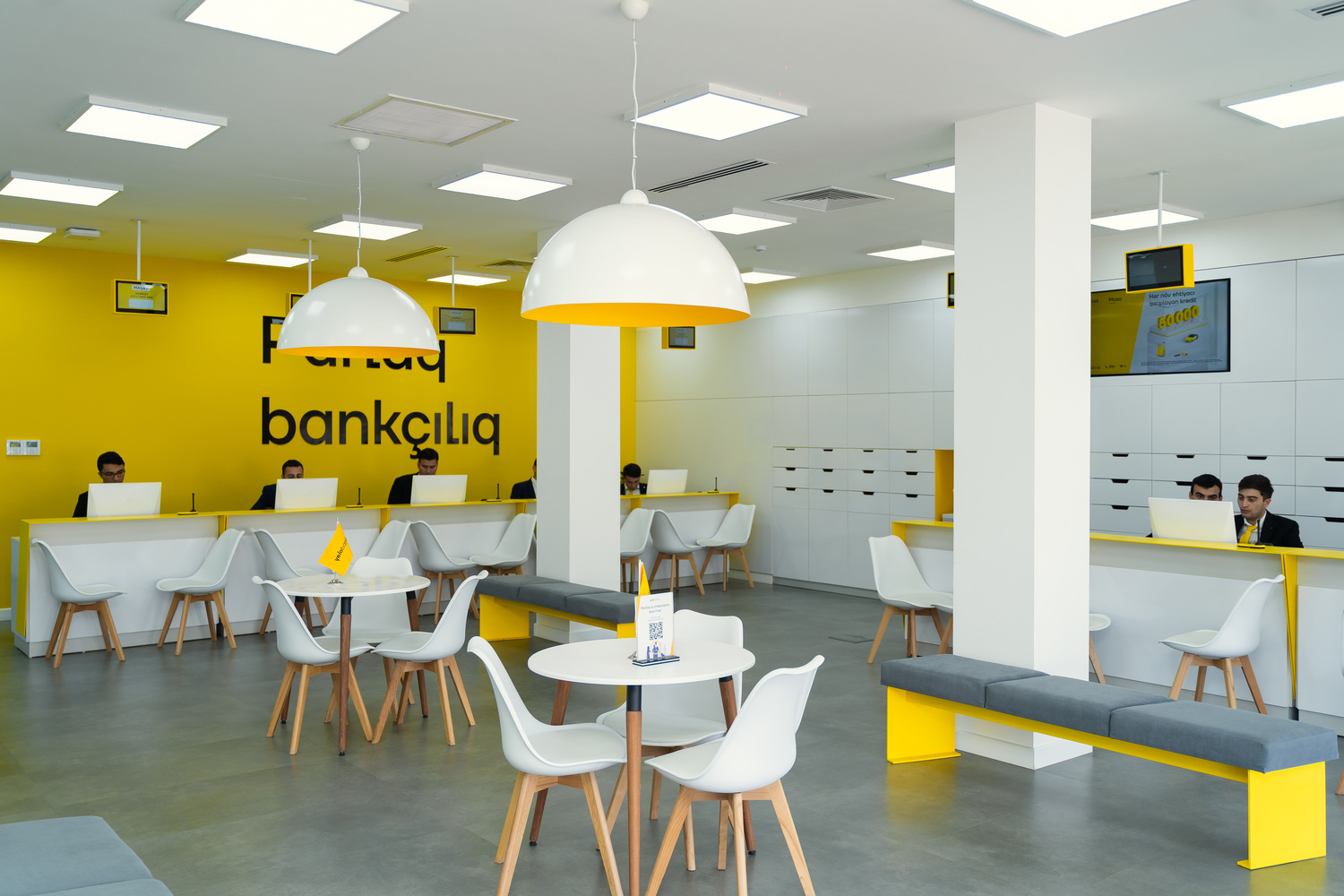 Yelo Bank открыл новый цифровой филиал в Забрате! (ФОТО)