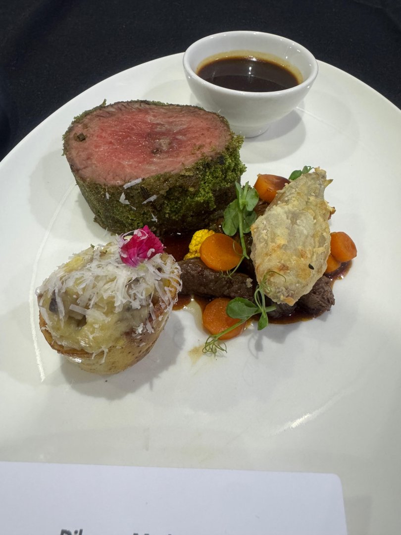 Вкусный вояж азербайджанских кулинаров в Шарджу (ФОТО)
