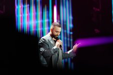 Откровения под софитами! Великолепный спектакль Азада Шабанова с переплетением жанров искусства (ФОТО)